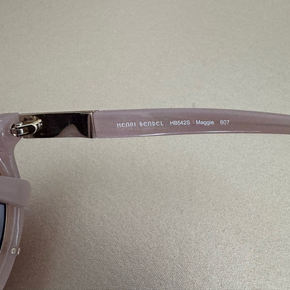 Henri Bendel Pink Reflective Sunglasses - Picture 4 of 5